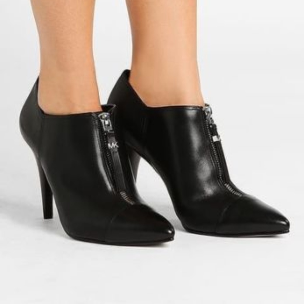 Michael Kors Andi Leather Bootie US 6.5